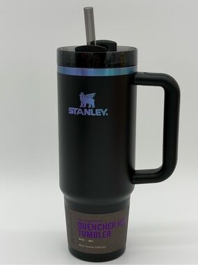 Stanley The Black Chroma Collection Flowstate Quencher 30oz Tumbler